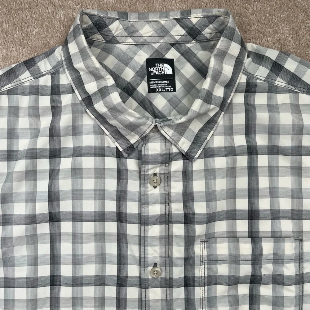 North Face Shirt Adult 2XL Gray Plaid Button Up Short Sleeve Casual Outdoor Men